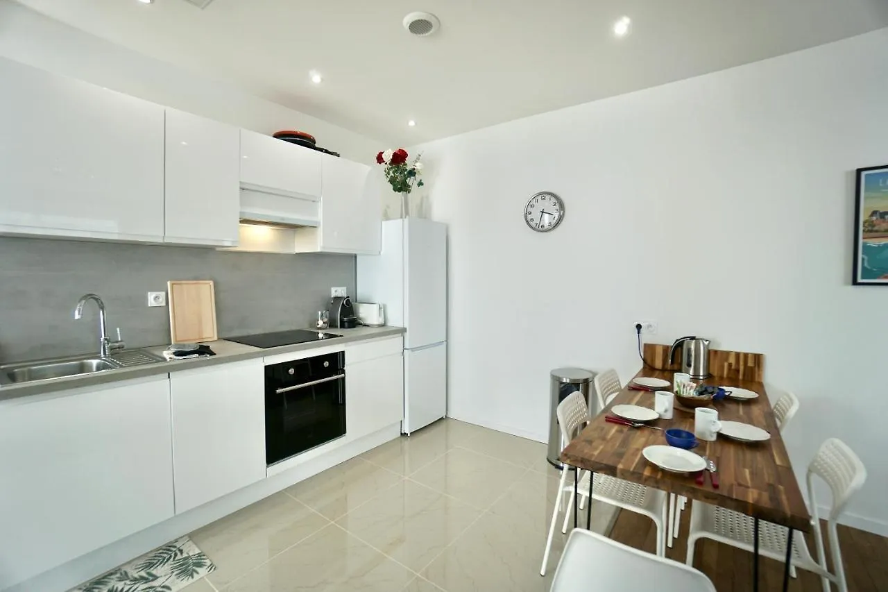 Le Citadin *2Min Gare*Centre Ville* Terrasse* Lorient Francie